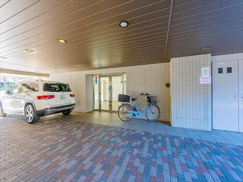 その他共用部　エントランス2