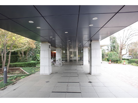 エントランス　エントランスアプローチ