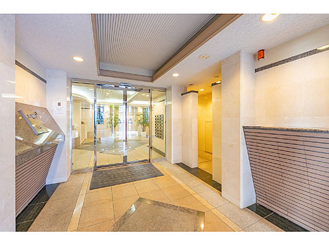 その他共用部 風除室