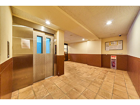 ロビー エレベーター