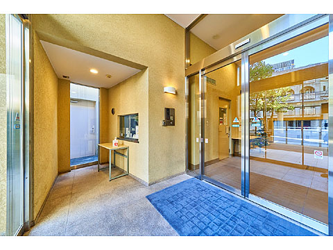 エントランス エントランス