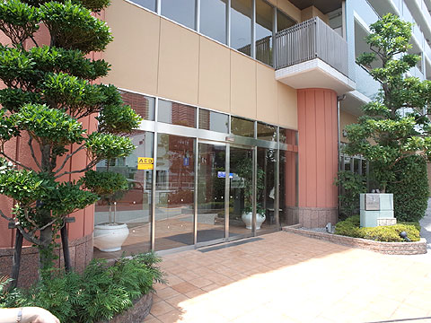 エントランス リベロ