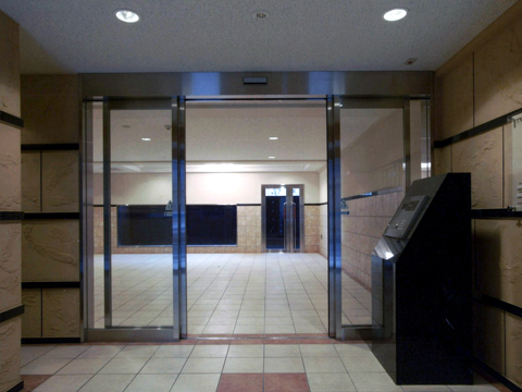 その他共用部 風除室1