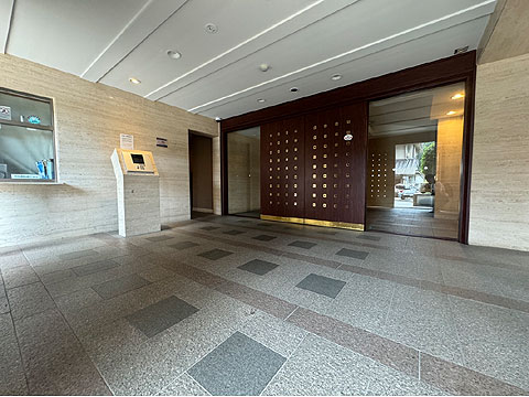 その他共用部　風除室