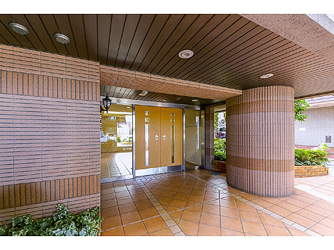 エントランス　エントランス外観