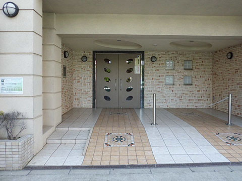 その他共用部　エントランス2