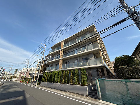 現地外観写真 メロディーハイム高津ラフレ外観横