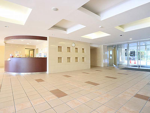 ロビー　24時間有人管理の防災センターが設けられていため安心