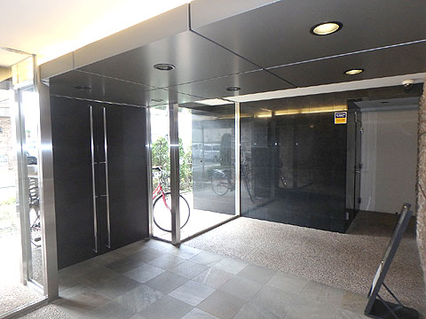 その他共用部 風除室