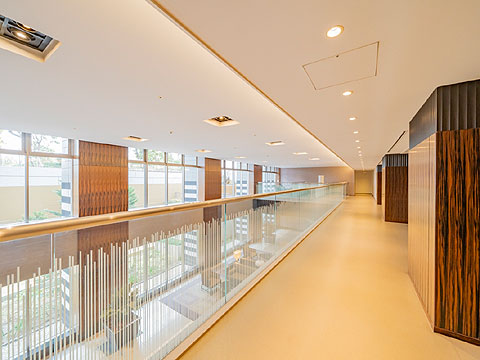 ロビー　エントランスホール（2階部分）