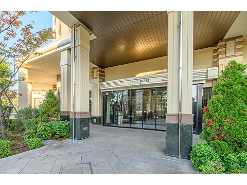 エントランス　エントランス入口