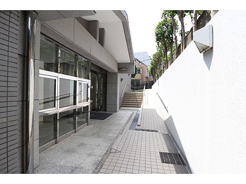 エントランス エントランス