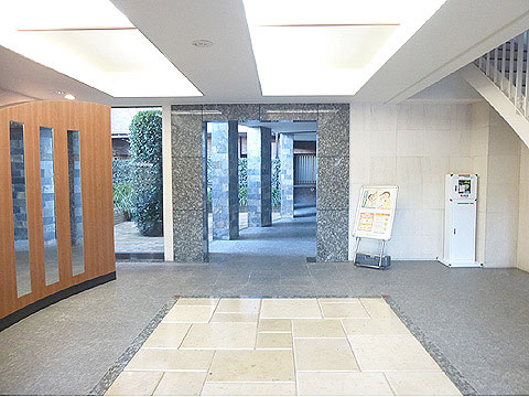 エントランス P1070800