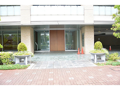 エントランス エントランス