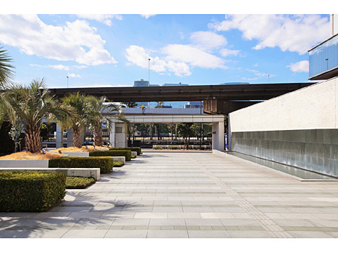 現地外観写真 エントランス