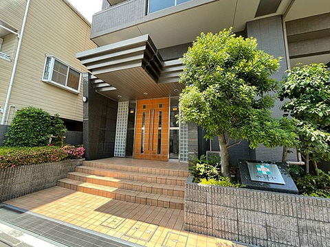 エントランス　エントランス外観