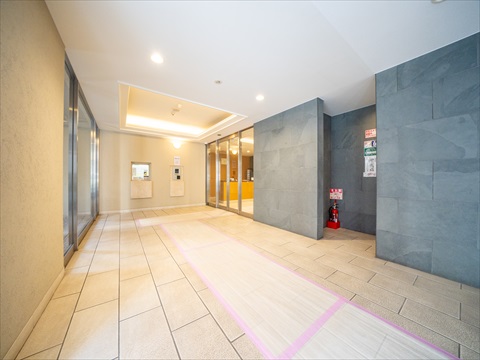 エントランス エントランス