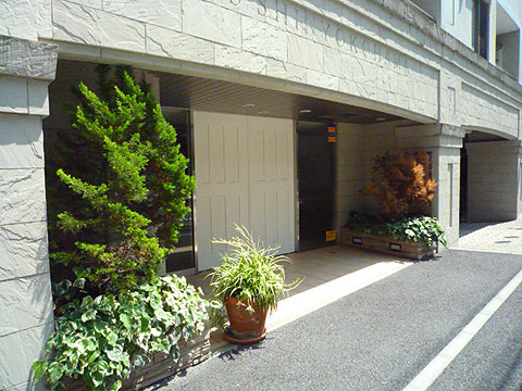 その他共用部　エントランス2