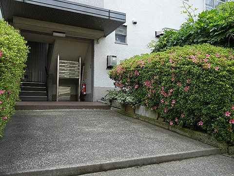 その他共用部 エントランス2