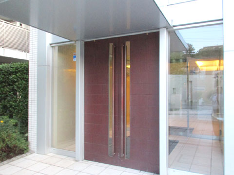 エントランス　IMG_1681