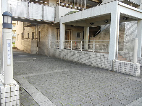 その他共用部 エントランス2