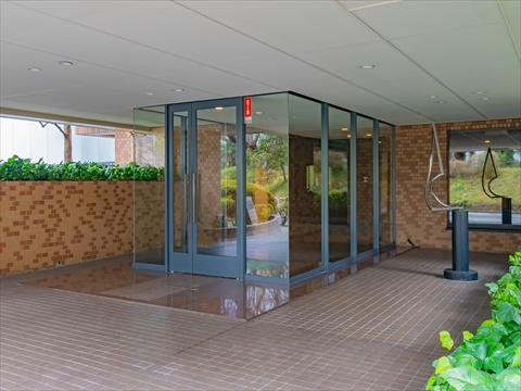 その他共用部　エントランス2