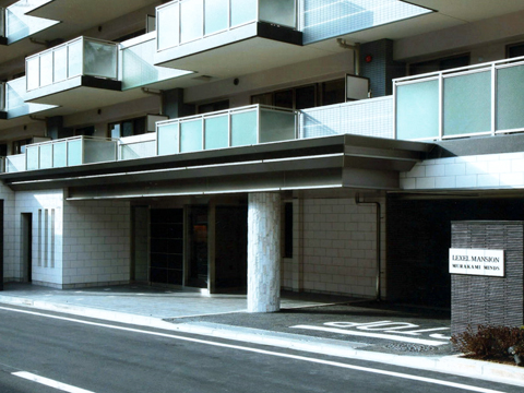 エントランス ◆エントランス:段差なし!スベリにくいタイル!