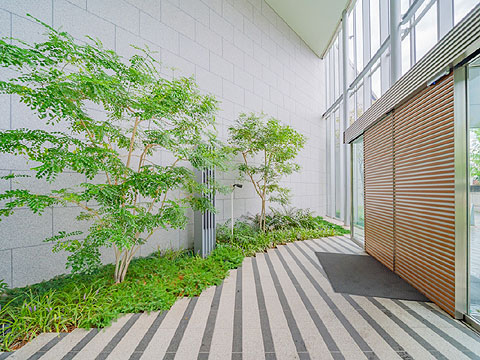 エントランス　エントランスホール