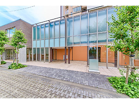 エントランス　エントランス