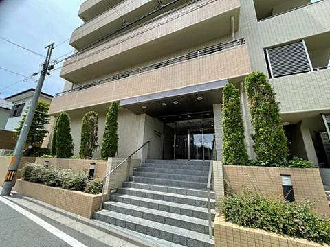 エントランス　エントランス外観