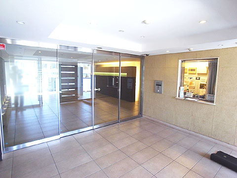 ロビー　エントランス