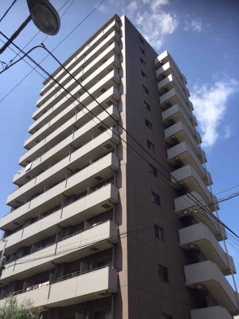 現地外観写真 全104世帯のスケールのある外観