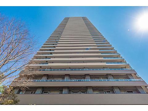 現地外観写真　リエトコート武蔵小杉　クラッシータワー3413