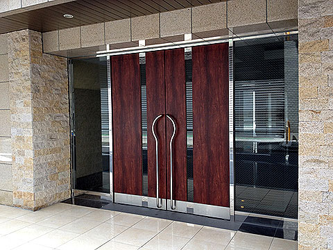 その他共用部　エントランス外観2