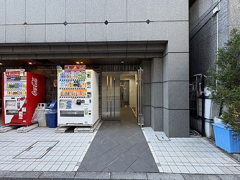 エントランス　エントランス