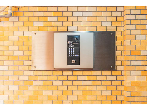 エントランス　エントランスオートロック