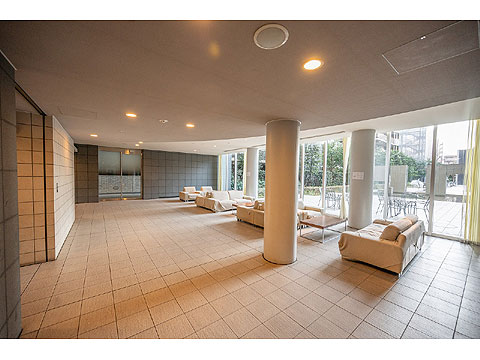 ロビー ロビー1