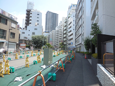 現地外観写真 コンフォルテハイム池袋302 (18)