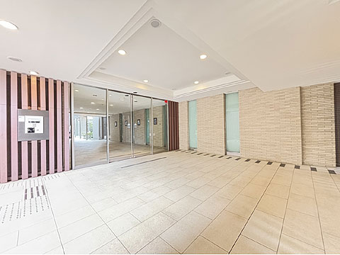 エントランス メインエントランス