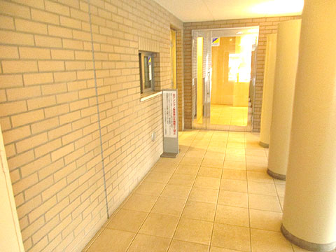 エントランス　IMG_1736
