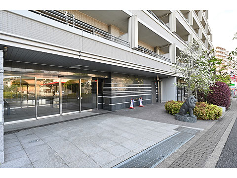 エントランス エントランス