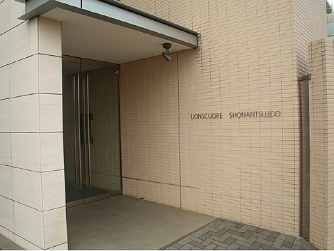 エントランス　LIONScuoreShonantujido（