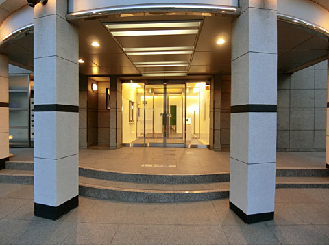 エントランス　共用玄関