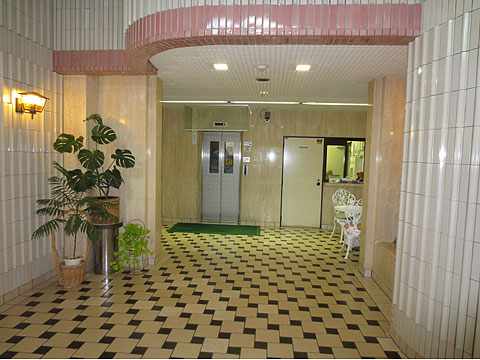 エントランス　エントランスホール