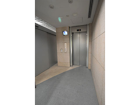 その他共用部　エレベーター前