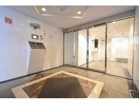 エントランス 風除室