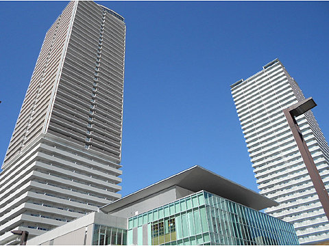 現地外観写真 岐阜の新しいシンボル「ツインタワー」岐阜シティ