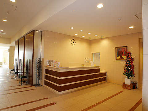 エントランス 5階コンシェルジュカウンター※様々な取次業務を