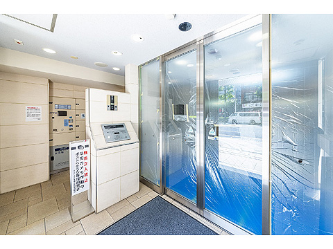 エントランス 風除室