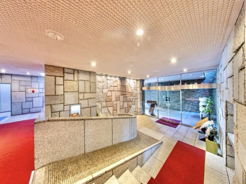 現地外観写真　アプローチ